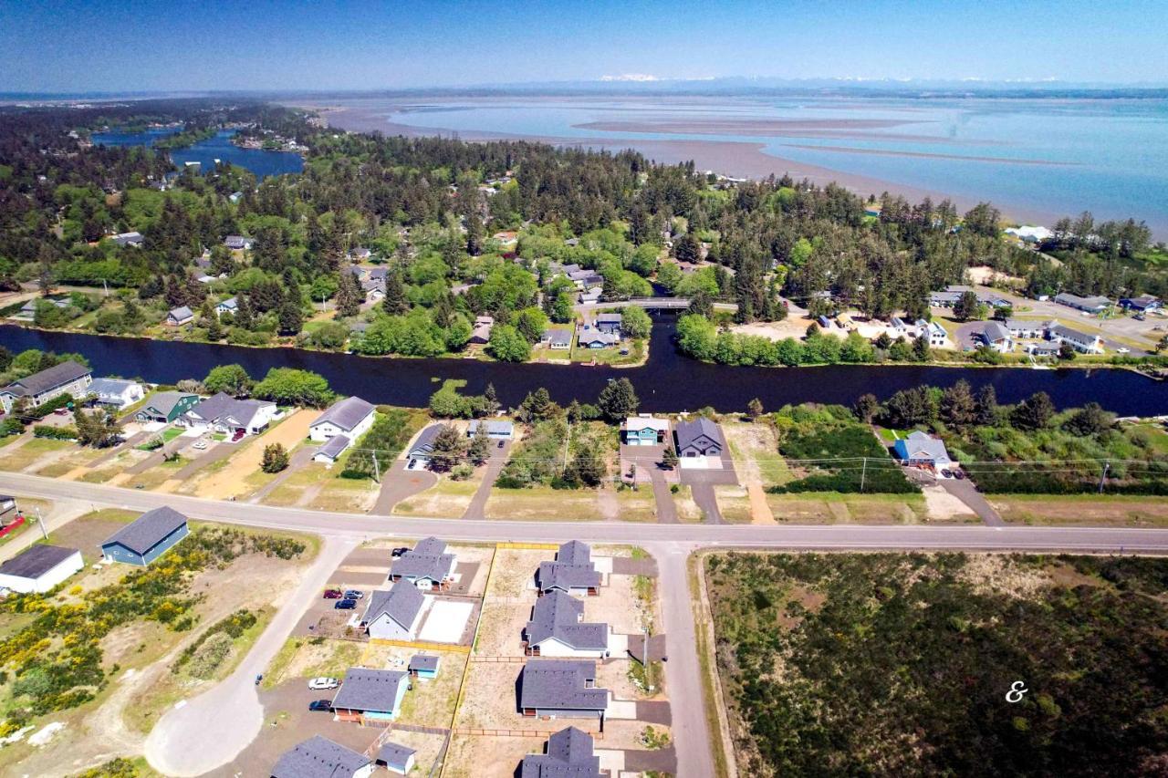 Ocean Shores Home With Game Room - Walk To Beaches! Exterior foto